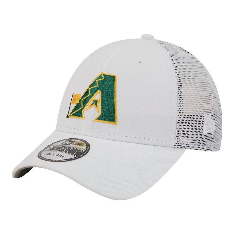 Men's New Era  White Arizona Diamondbacks Flag 9FORTY Trucker Adjustable Hat