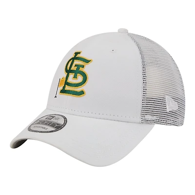 Men's New Era  White St. Louis Cardinals Flag 9FORTY Trucker Adjustable Hat