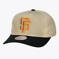 Men's Mitchell & Ness Cream San Francisco Giants Retro Roots Cooperstown Snapback Hat