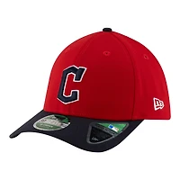 Men's New Era  Red Cleveland Guardians Player Replica 39THIRTY M-Crown Flex Hat