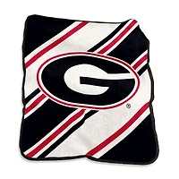 Georgia Bulldogs Raschel Stripe Throw Blanket