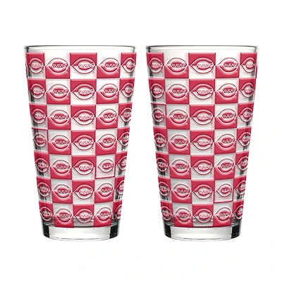 Logo Brands Cincinnati Reds Two-Pack Gridiron Stained 16oz. Pint Glass Set