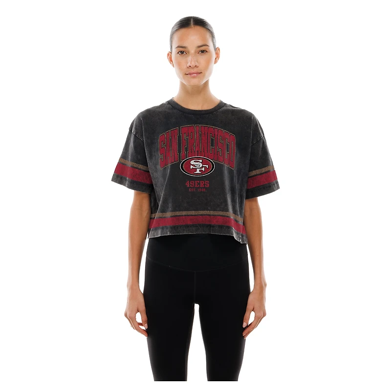 Women's New Era Black San Francisco 49ers Lifestyle Mineral Wash Boxy Cropped T-Shirt