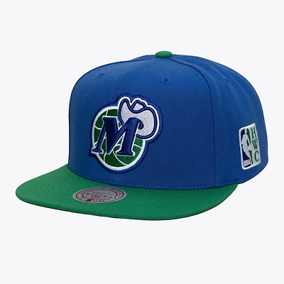 Men's Mitchell & Ness  Blue Dallas Mavericks Hardwood Classics Legendary Home Snapback Hat