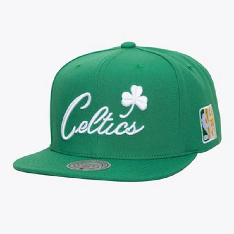 Men's Mitchell & Ness Kelly Green Boston Celtics Legendary Home Snapback Hat