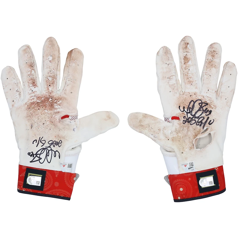 Willson Contreras St. Louis Cardinals Autographed Game-Used White/Red Nike Batting Gloves from the 2025 MLB Season with "2025 G/U" Inscription