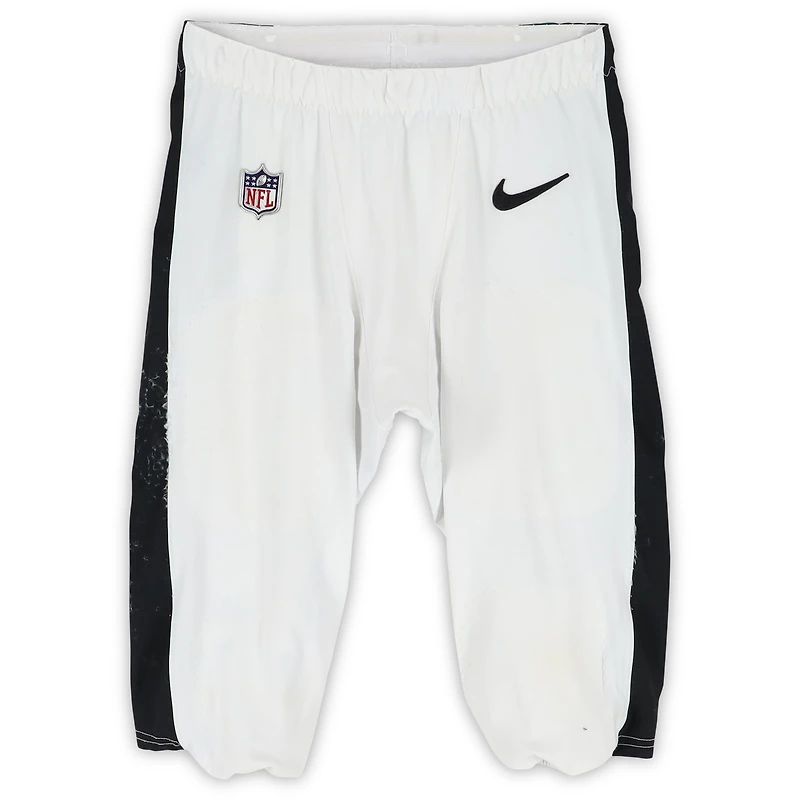 Saquon Barkley Philadelphia Eagles Game-Used White Nike Pants vs. Detroit Lions on November 16, 2025