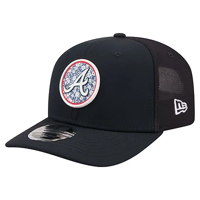 Men's New Era Navy Atlanta Braves Floral Patch 9SEVENTY Adjustable Hat
