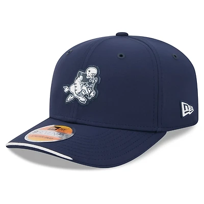 Men's New Era Navy Dallas Cowboys 2026 Sideline Throwback 9SEVENTY Adjustable Hat