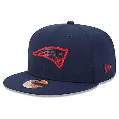 Men's New Era Navy New England Patriots 2026 Sideline 59FIFTY Fitted Hat