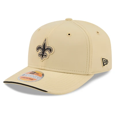 Men's New Era Gold New Orleans Saints 2026 Sideline 9SEVENTY Adjustable Hat