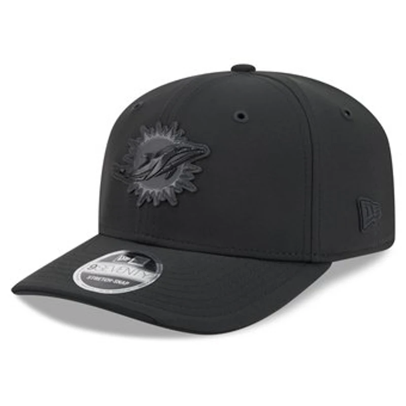Men's New Era Black Miami Dolphins 2026 Sideline 9SEVENTY Adjustable Hat