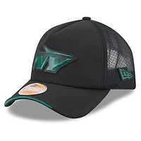 Men's New Era Black New York Jets 2026 Sideline Apex 9FORTY Adjustable Trucker Hat