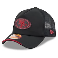 Men's New Era Black San Francisco 49ers 2026 Sideline Apex 9FORTY Adjustable Trucker Hat
