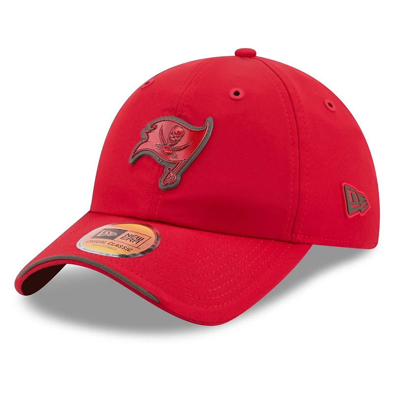 Men's New Era Red Tampa Bay Buccaneers 2026 Sideline Casual Classic Adjustable Hat