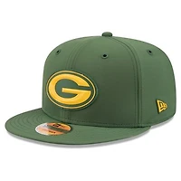 Men's New Era Green Green Bay Packers 2026 Sideline 9FIFTY Snapback Hat