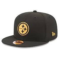 Men's New Era Black Pittsburgh Steelers 2026 Sideline 9FIFTY Snapback Hat