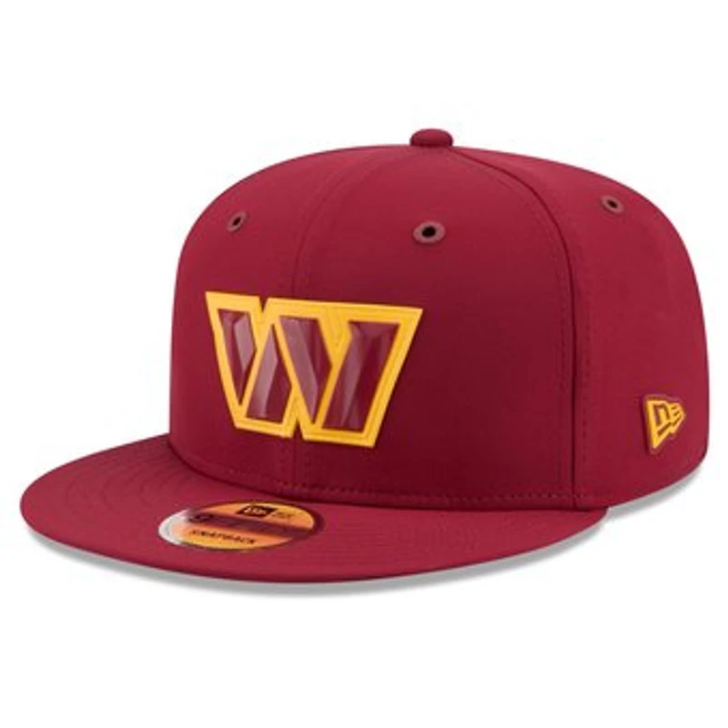 Men's New Era Burgundy Washington Commanders 2026 Sideline 9FIFTY Snapback Hat