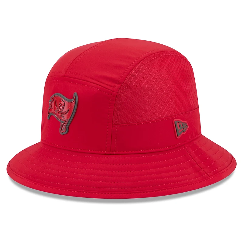 Men's New Era Red Tampa Bay Buccaneers 2026 Sideline Bucket Hat