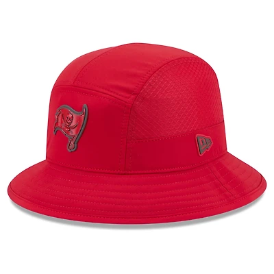 Men's New Era Red Tampa Bay Buccaneers 2026 Sideline Bucket Hat