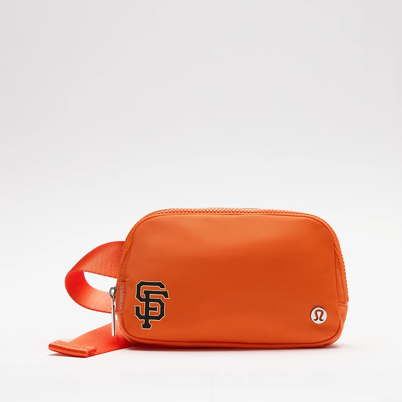 lululemon  San Francisco Giants Everywhere Belt Bag