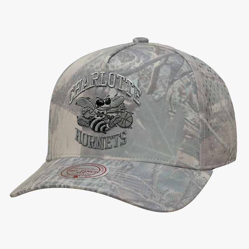 Men's Mitchell & Ness Camo Charlotte Hornets Perfect Pro Adjustable Hat