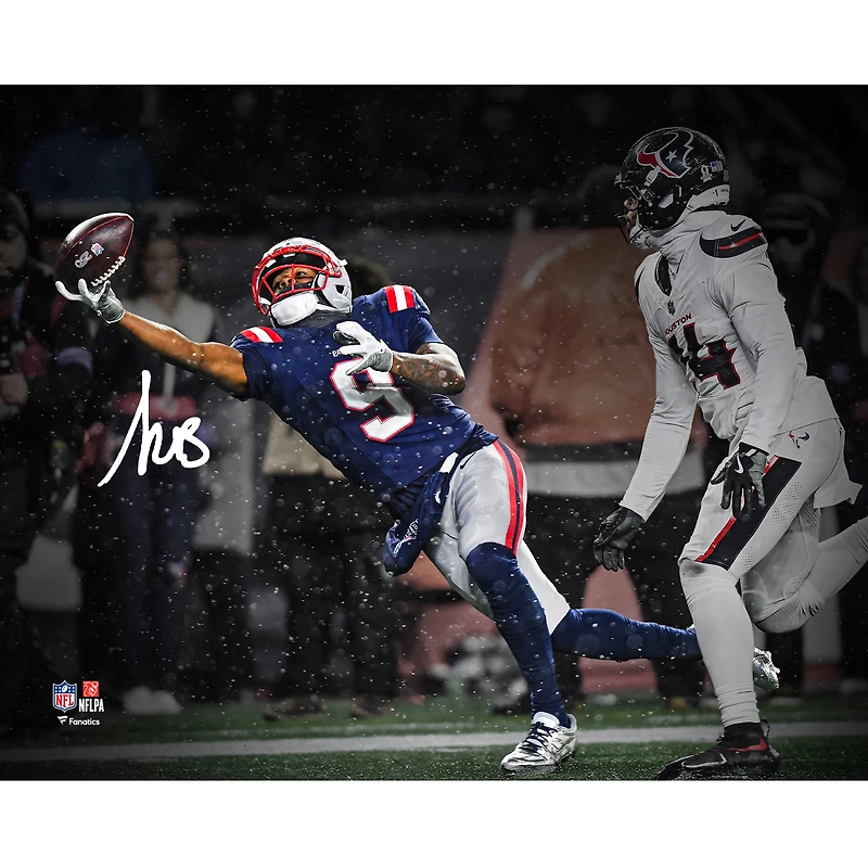 Kayshon Boutte New England Patriots Autographed 8" x 10" 2025 AFC Divisional Round One-Handed Touchdown Catch Spotlight Photograph