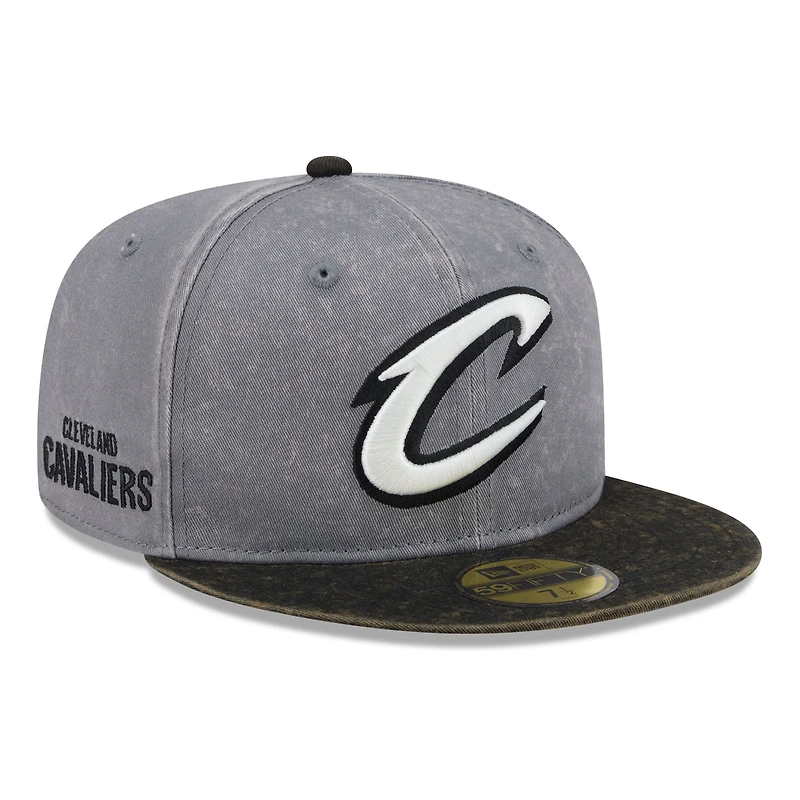 Men's New Era Gray/Black Cleveland Cavaliers Washed 59FIFTY Fitted Hat