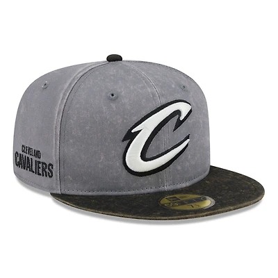 Men's New Era Gray/Black Cleveland Cavaliers Washed 59FIFTY Fitted Hat