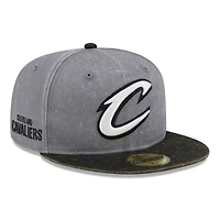 Men's New Era Gray/Black Cleveland Cavaliers Washed 59FIFTY Fitted Hat