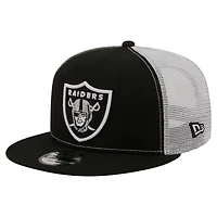 Men's New Era  Black Las Vegas Raiders Core Team 9FIFTY Trucker Snapback Hat