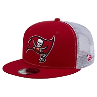 Men's New Era Tampa Bay Buccaneers Core Team 9FIFTY Trucker Snapback Hat