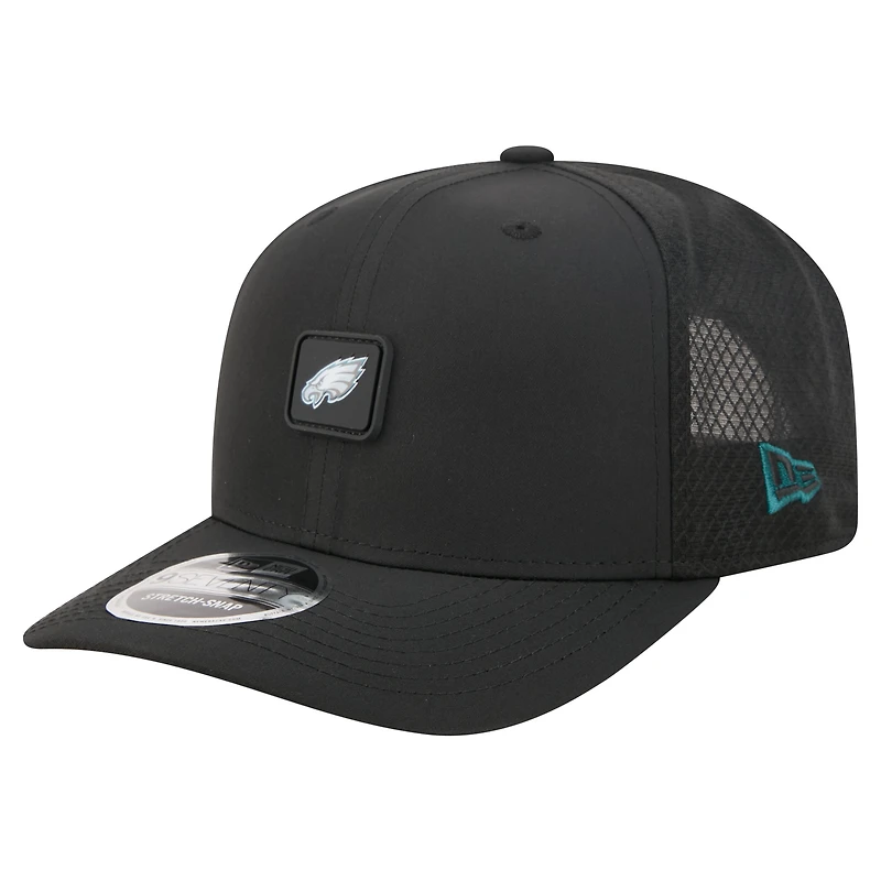 Men's New Era Black Philadelphia Eagles Micro Badge 9SEVENTY Adjustable Hat