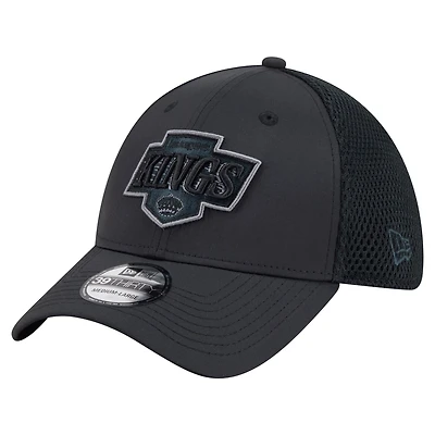 Men's New Era Black Los Angeles Kings Blackout 39THIRTY Stretch Hat