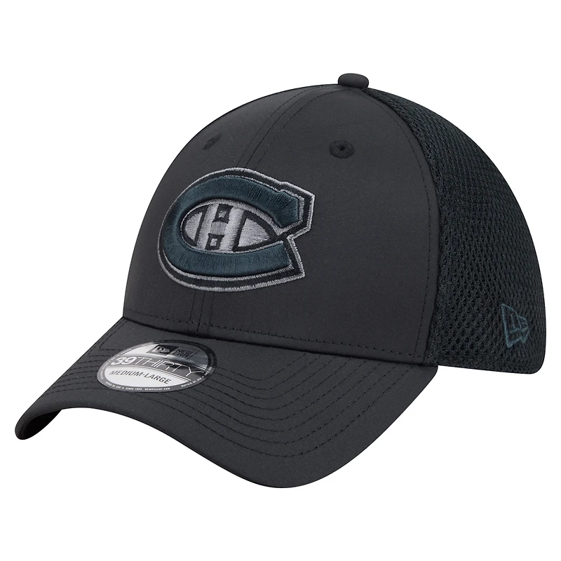 Men's New Era  Black Montreal Canadiens Blackout 39THIRTY Flex Fit Hat