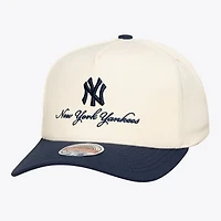 Men's Mitchell & Ness  Cream/Navy New York Yankees Flawless Stretch-Snapback Hat