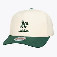 Men's Mitchell & Ness  Cream/Green Athletics Flawless Stretch-Snapback Hat