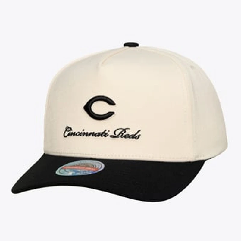 Men's Mitchell & Ness Cream/Black Cincinnati Reds Flawless Stretch Snapback Hat