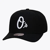 Men's Mitchell & Ness Black Baltimore Orioles Black and White Pro Crown Snapback