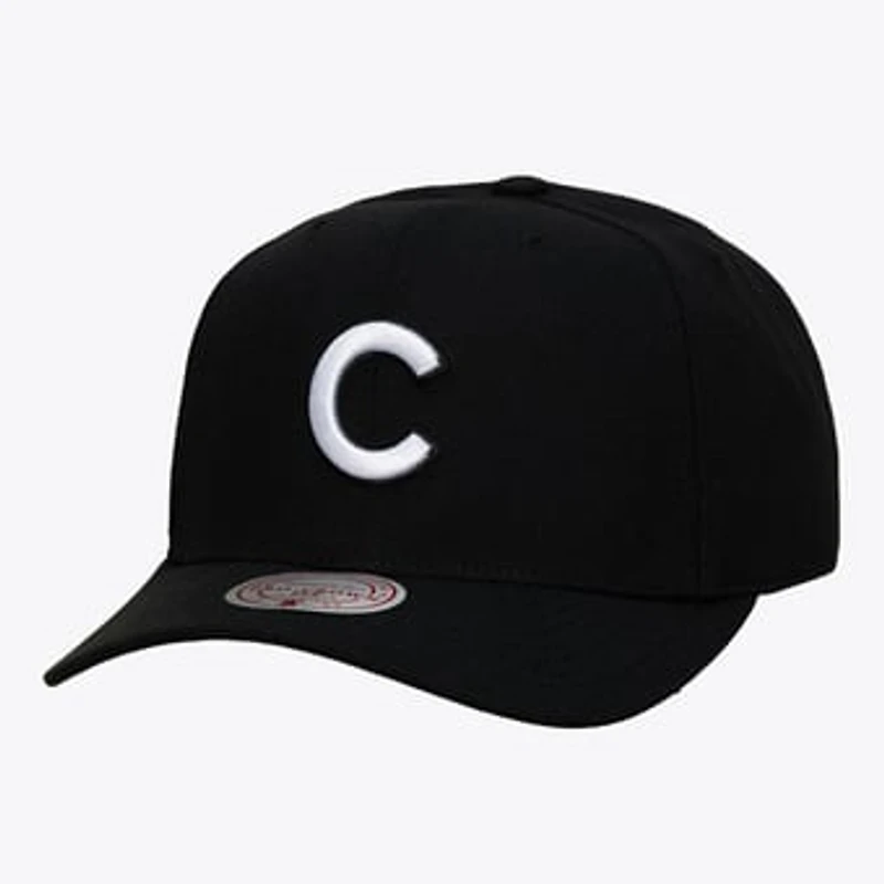Men's Mitchell & Ness Black Chicago Cubs Pro Crown Snapback