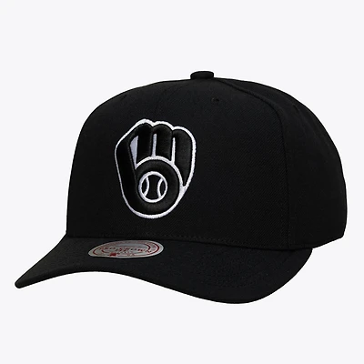 Men's Mitchell & Ness Black Milwaukee Brewers Black and White Pro Crown Snapback