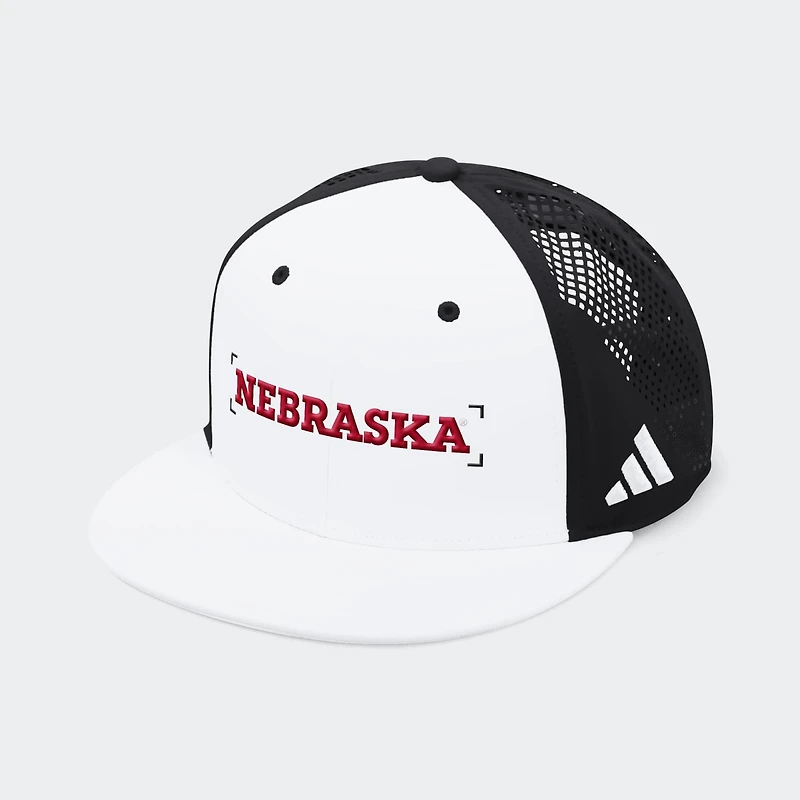 Unisex adidas White/Black Nebraska Huskers 2026 Sideline Perforated Snapback Hat