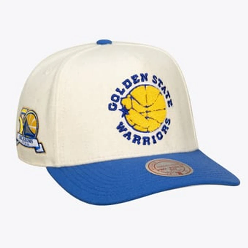 Unisex Mitchell & Ness Cream Golden State Warriors Cream Team Pro Adjustable Hat