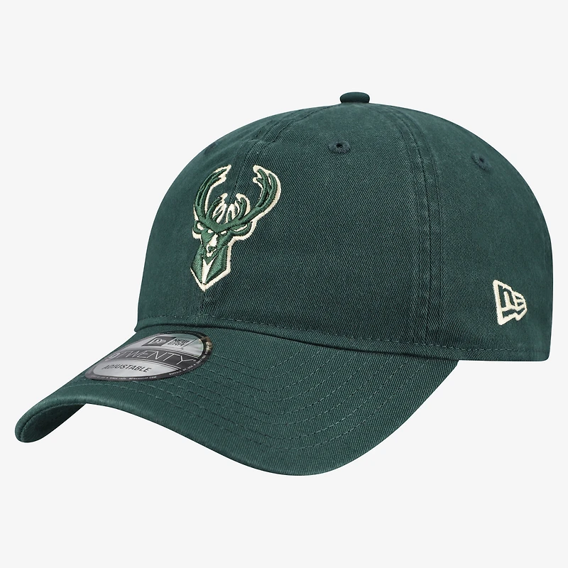 Men's New Era  Hunter Green Milwaukee Bucks Team 9TWENTY Adjustable Hat