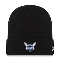 Men's New Era Black Charlotte Hornets Cuffed Knit Hat