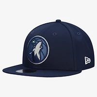 Men's New Era  Navy Minnesota Timberwolves Team 9FIFTY Snapback Hat