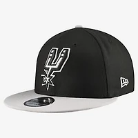 Men's New Era  Black San Antonio Spurs Two-Tone 9FIFTY Snapback Hat