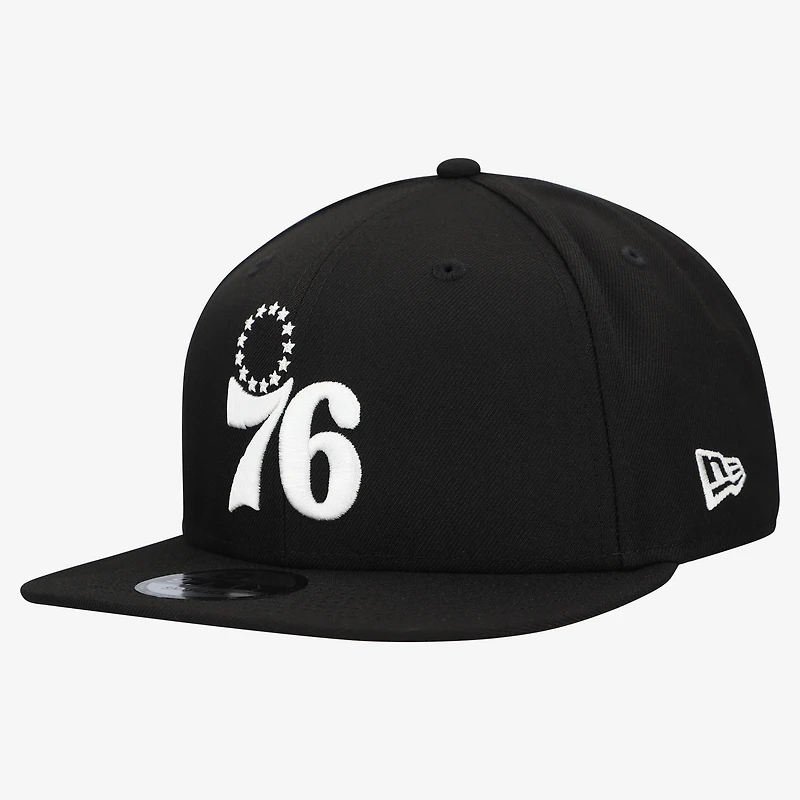 Men's New Era  Black Philadelphia 76ers Team 9FIFTY Snapback Hat