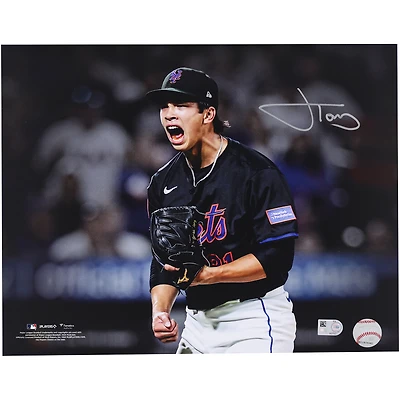 Jonah Tong New York Mets Autographed 11" x 14" Strikeout Screaming Celebration Spotlight Photograph