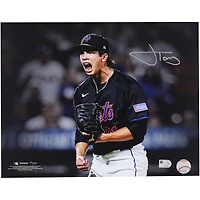 Jonah Tong New York Mets Autographed 11" x 14" Strikeout Screaming Celebration Spotlight Photograph